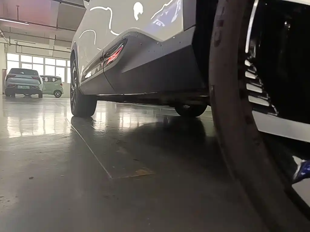 Geely Boyue — миниатюра 22