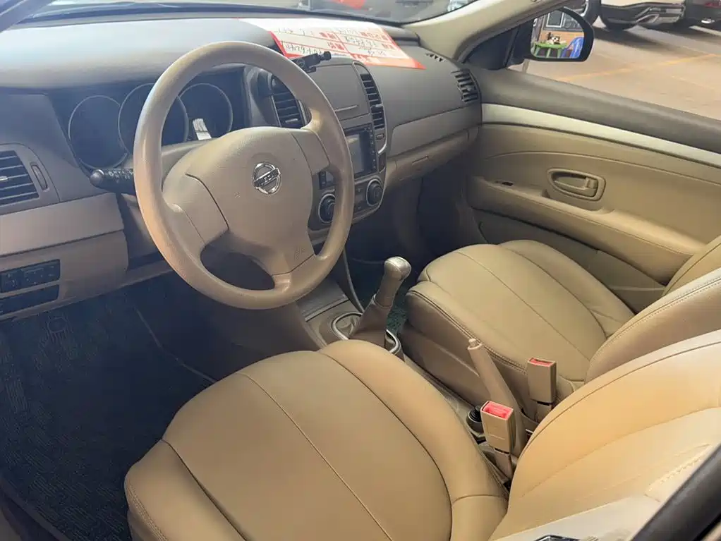 Nissan Sylphy — миниатюра 12