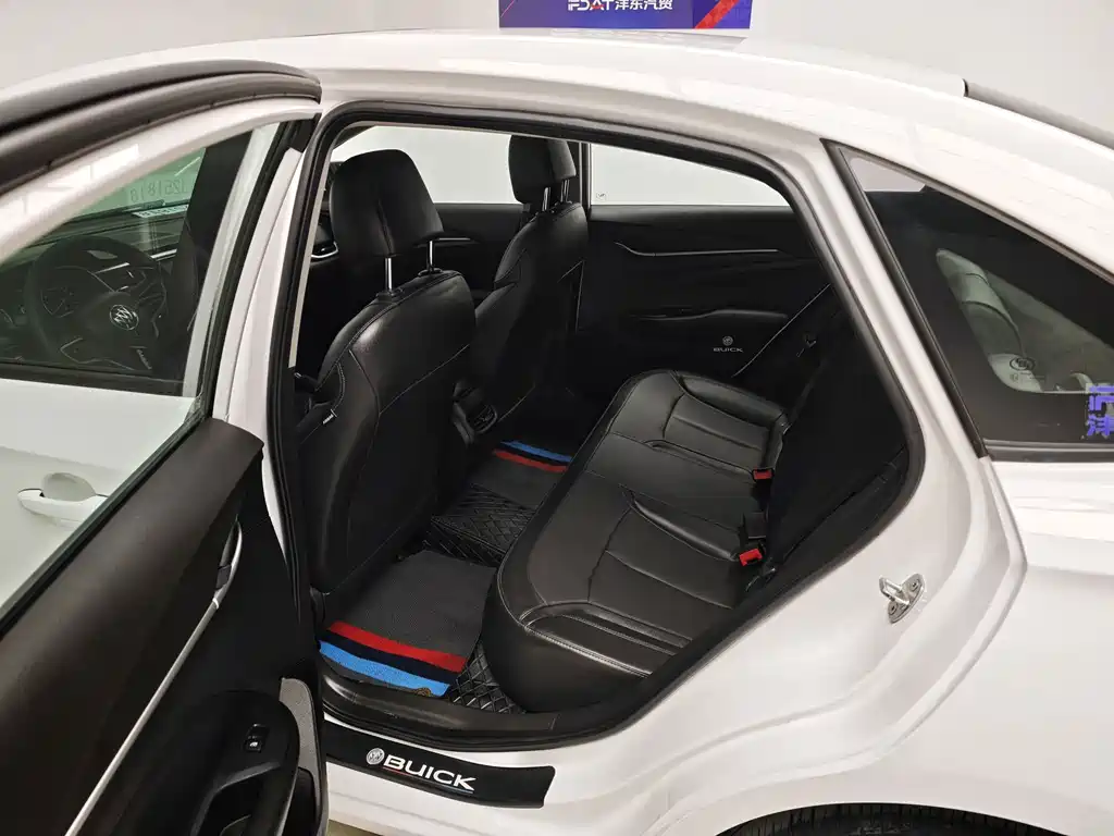 Buick Excelle — миниатюра 17