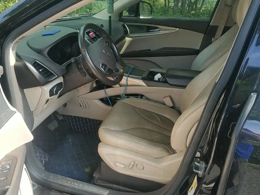 Lincoln MKX — миниатюра 9