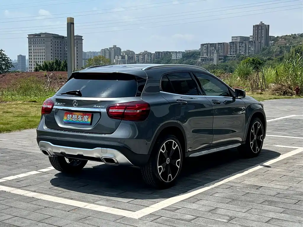 Mercedes-Benz GLA — миниатюра 7