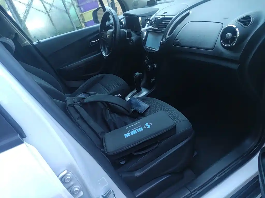 Chevrolet Trax — миниатюра 25