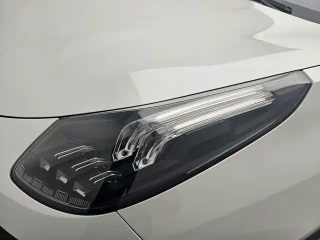 Lynk & Co 01 — миниатюра 11