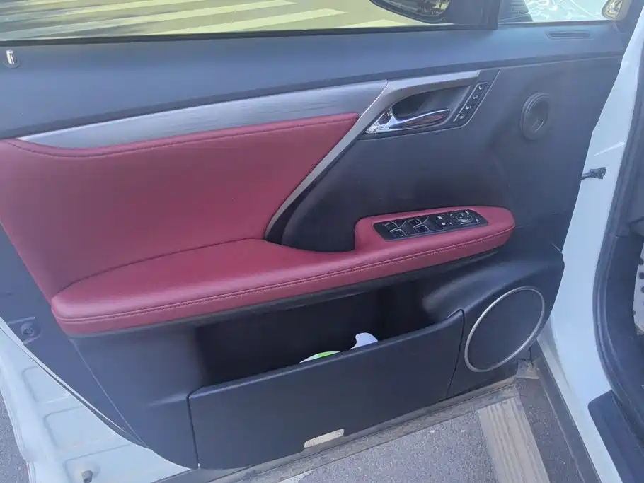 Lexus RX — миниатюра 7