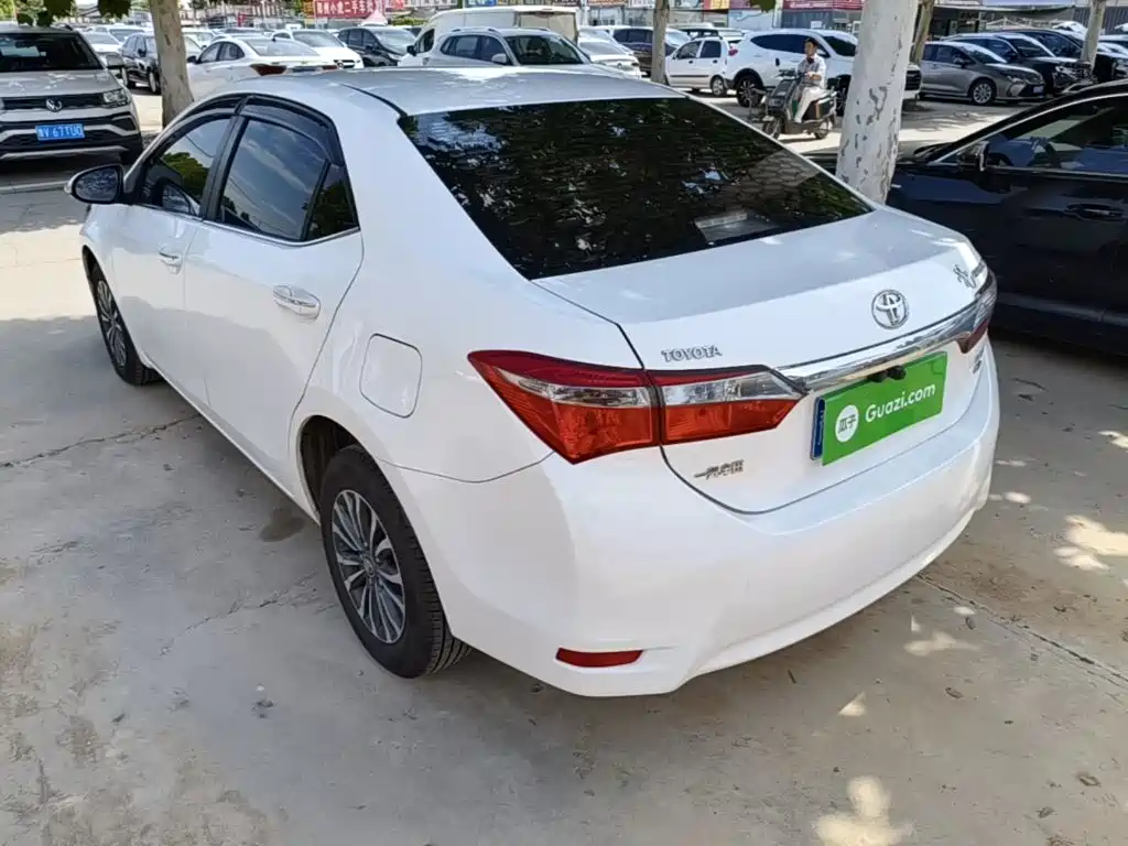 Toyota Corolla — миниатюра 5