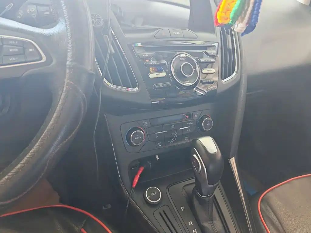 Ford Focus — миниатюра 13