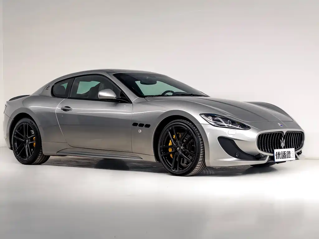 Maserati GranTurismo 4.7L Sport Automatic, фото 2