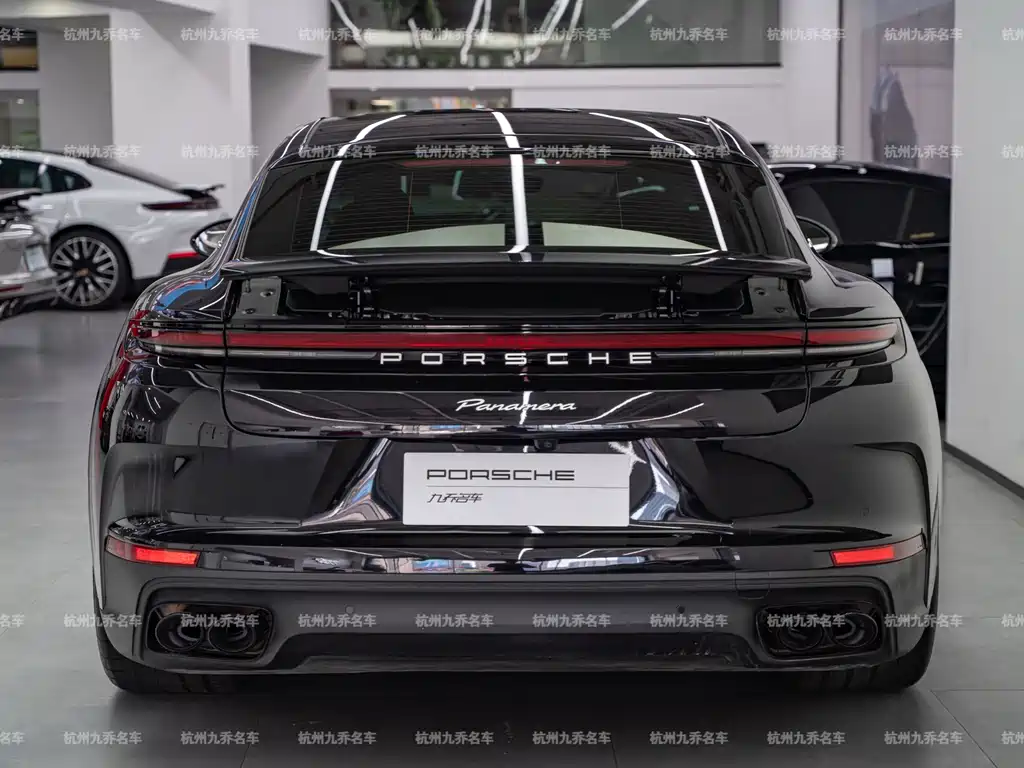 Porsche Panamera — миниатюра 7