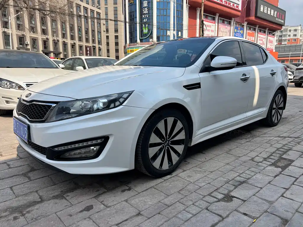 Kia K5
