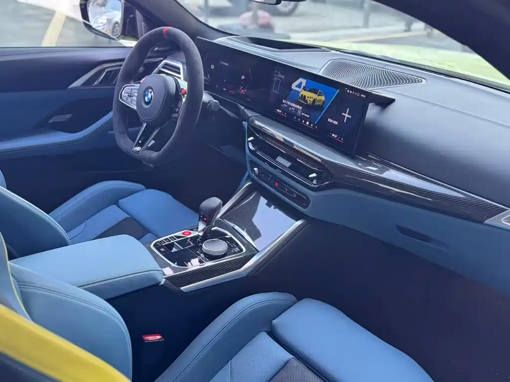 BMW M4 — миниатюра 8