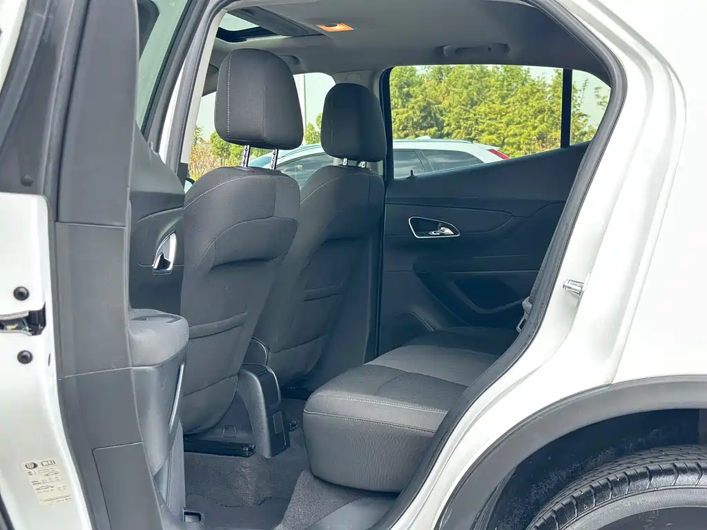 Buick Encore — миниатюра 6