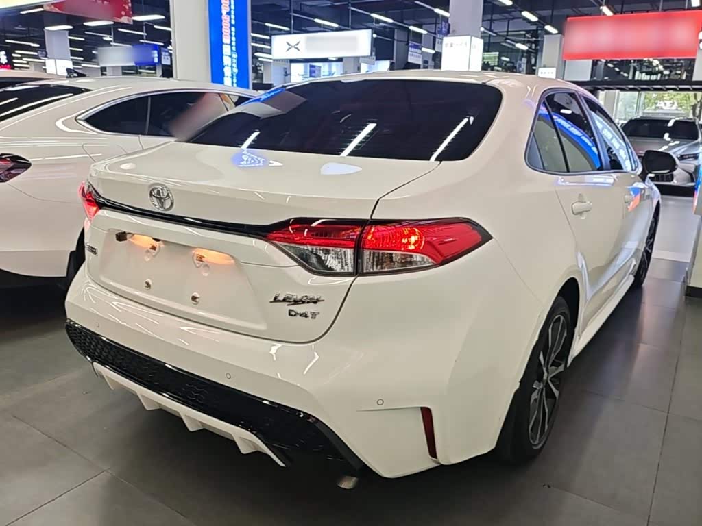 Toyota Levin 1.2 л 2022 г. Белый, пробег 16500 км