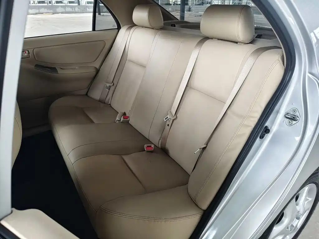 Toyota Corolla — миниатюра 14