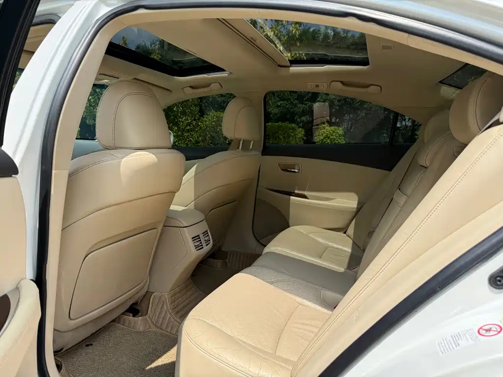 Lexus ES — миниатюра 9