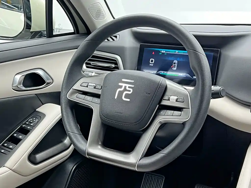 BYD Yuan UP — миниатюра 19