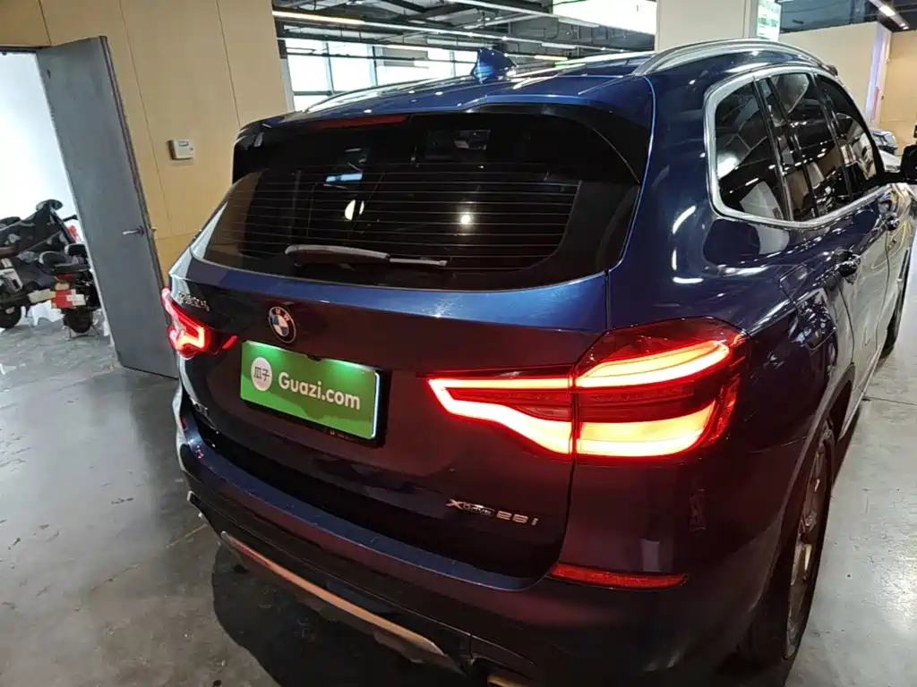 BMW X3 — миниатюра 6