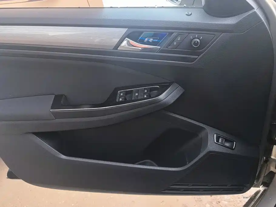 Volkswagen Bora 2019 1.5L MT Fashion V