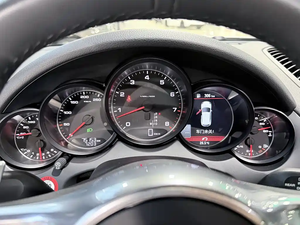 Porsche Cayenne 2011 Cayenne 3.0T