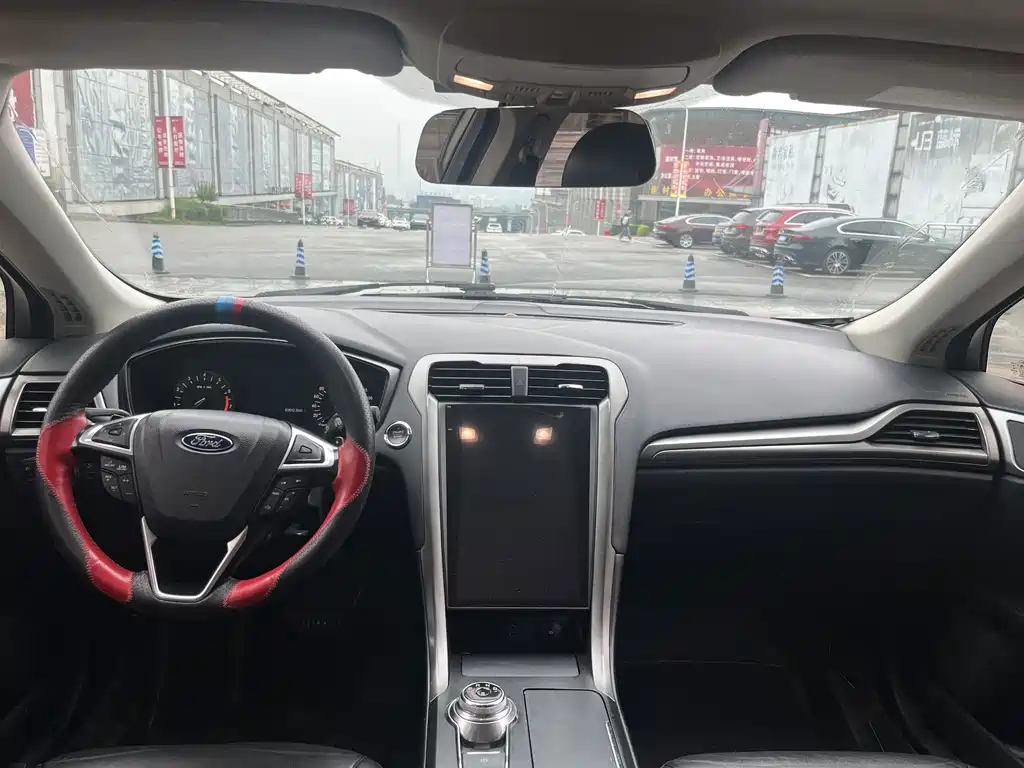 Ford Mondeo — миниатюра 13