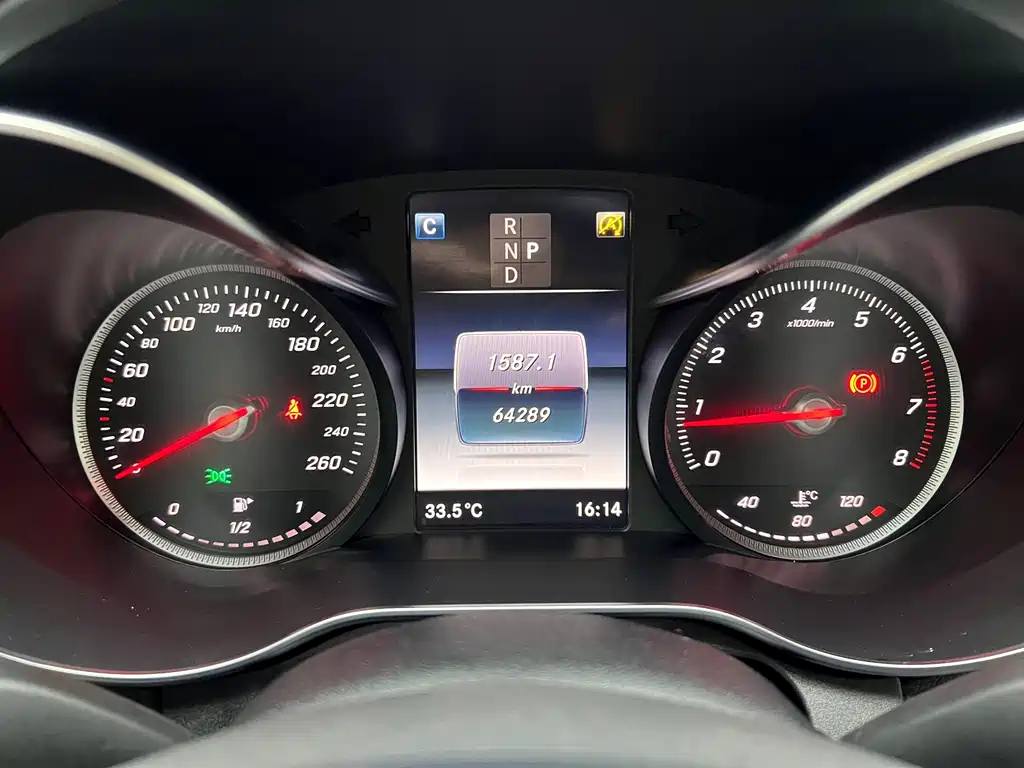 Mercedes-Benz C-Class — миниатюра 10