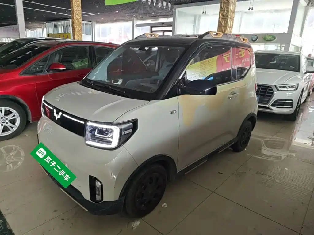 Wuling MINIEV