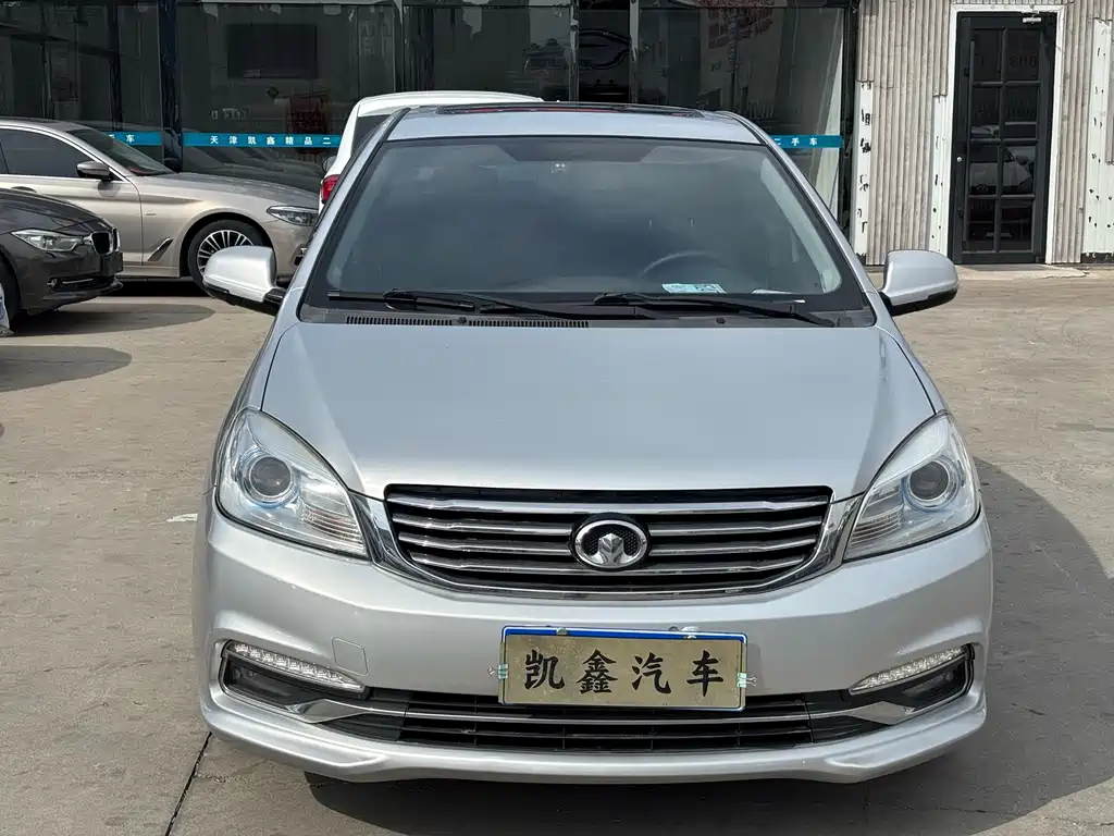 Great Wall C30 2016 1.5L MT Luxury