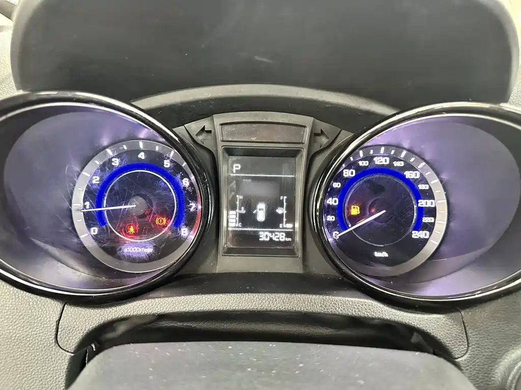 Changan CS15 — миниатюра 4