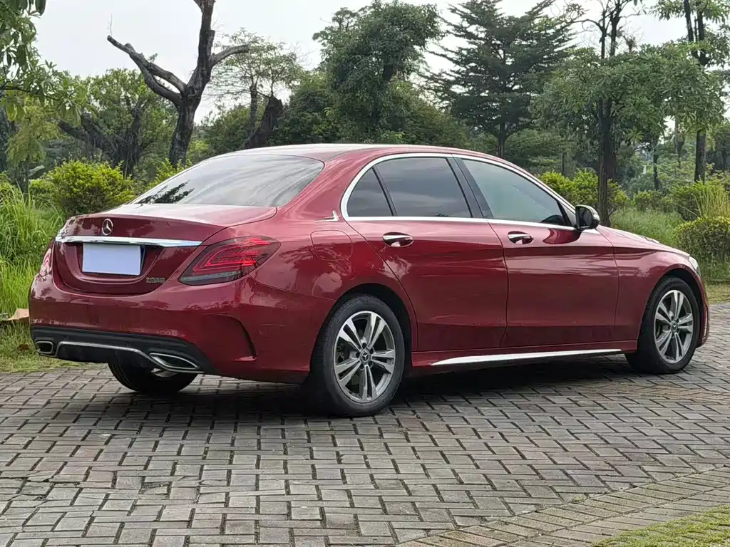 Mercedes-Benz C-Class — миниатюра 5