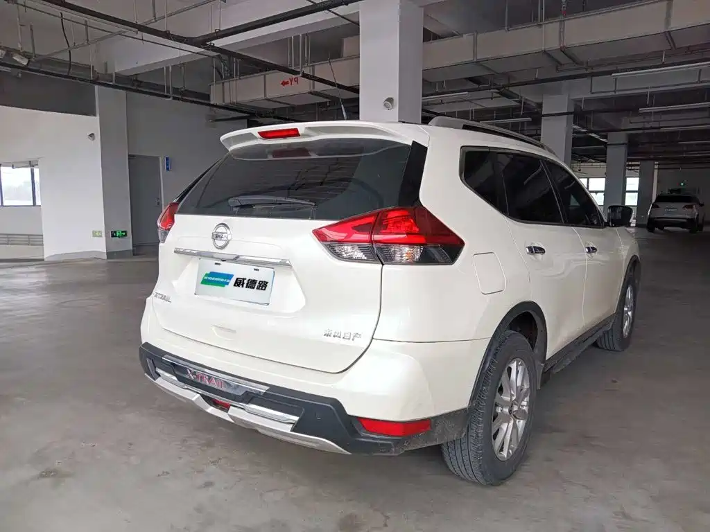 Nissan X-Trail — миниатюра 3