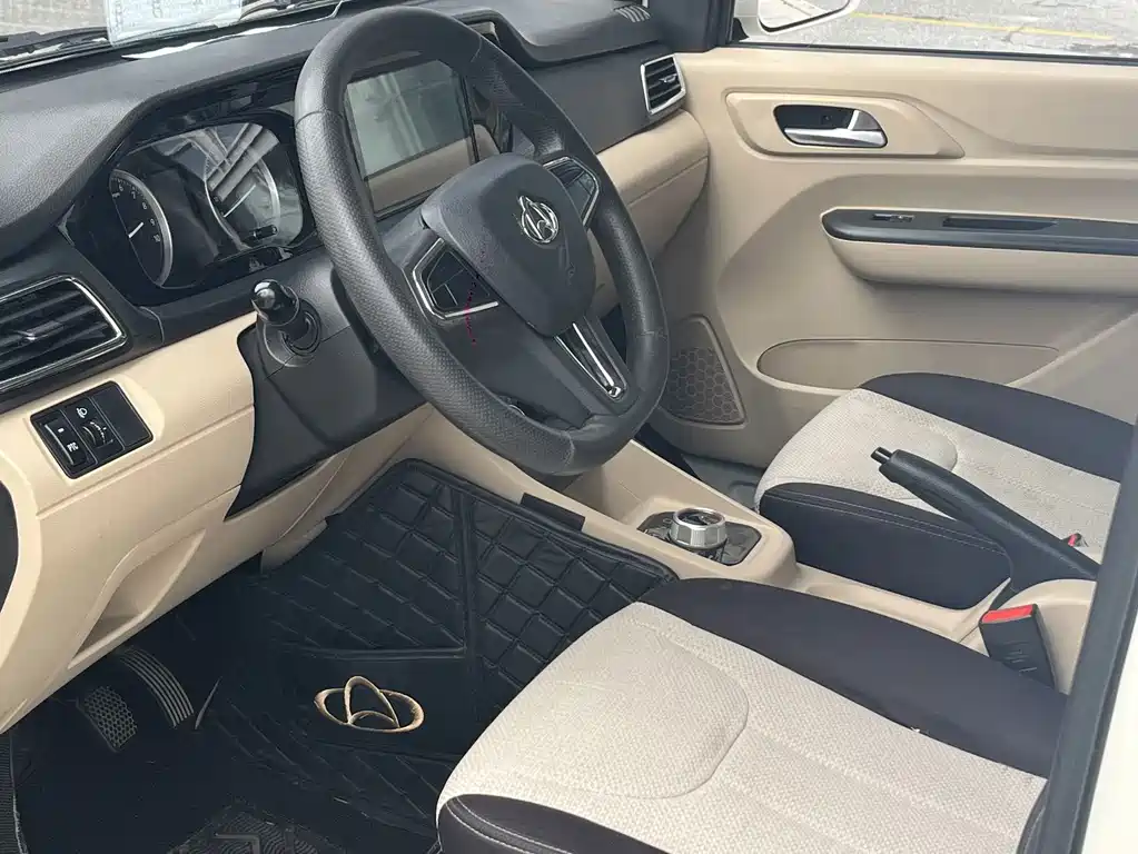 Kuayue Kuayue Star V7 EV — миниатюра 4