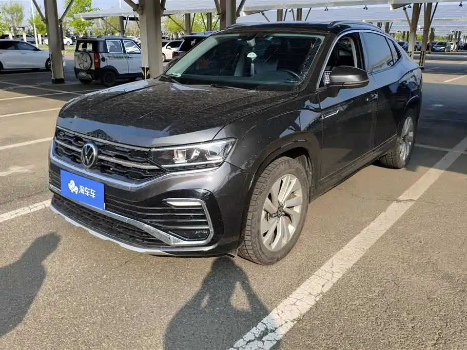 Volkswagen X 2022