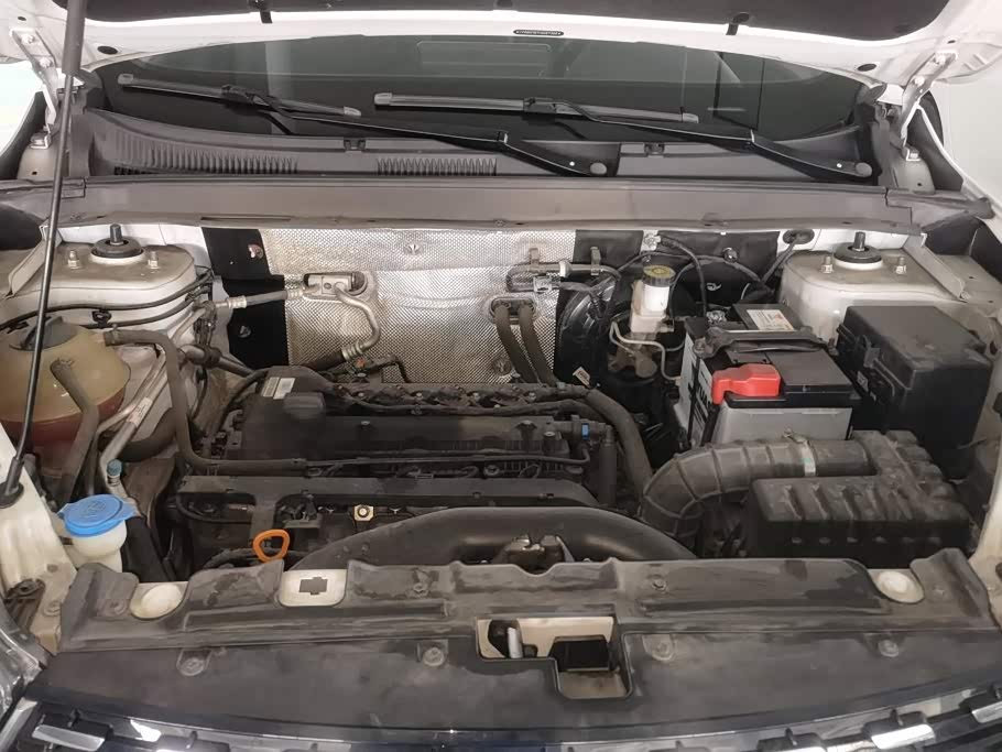 CHERY Tiggo 5x 1.5 л 2021 г. Белый, пробег 27400 км