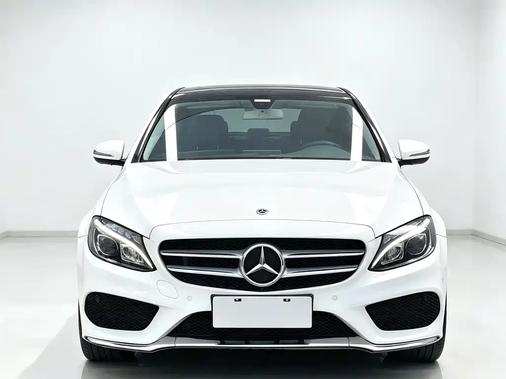 Mercedes-Benz C-Class — миниатюра 2