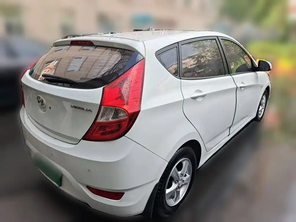 Hyundai Ruiyi — миниатюра 4