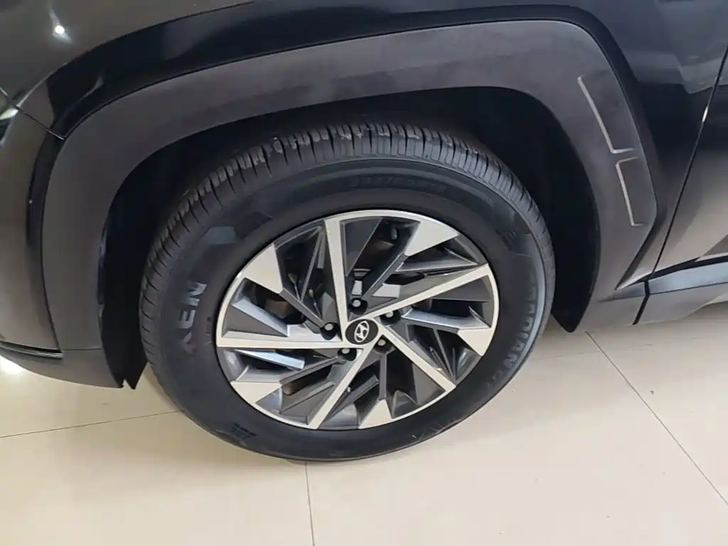 Hyundai Tucson — миниатюра 23
