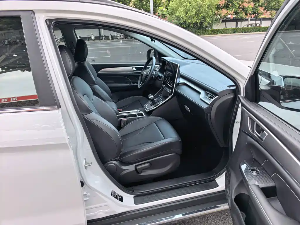 Haval M6 — миниатюра 16
