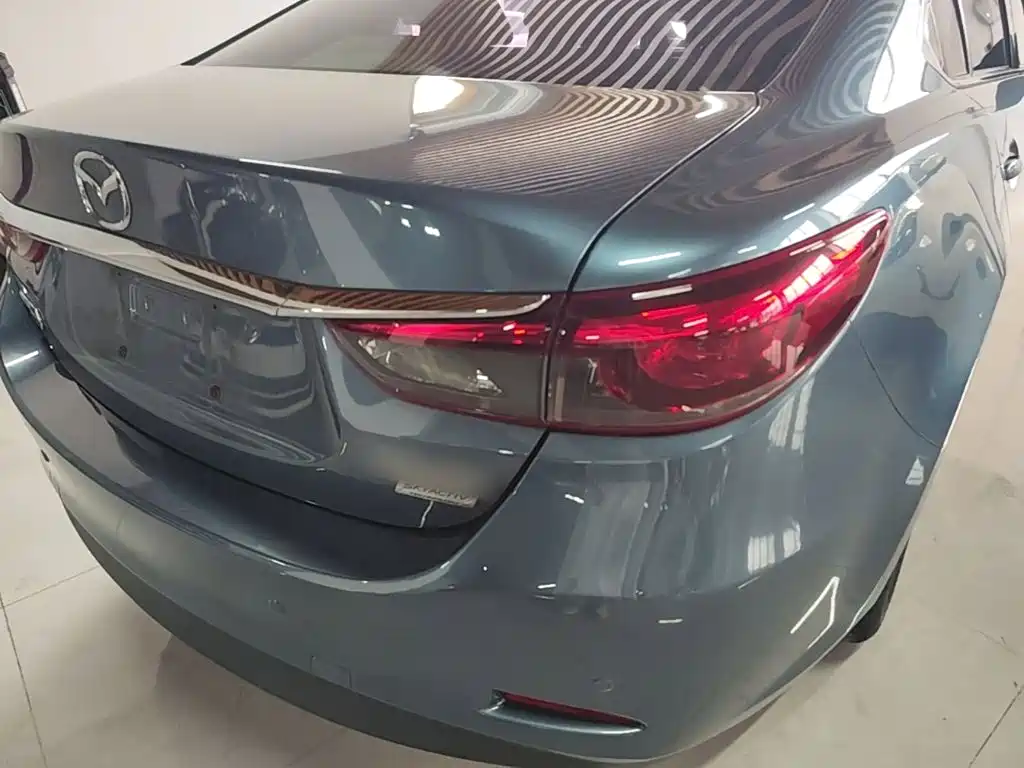 Mazda Atenza — миниатюра 8