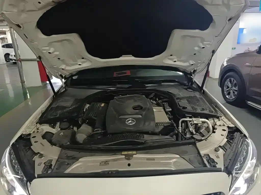 Mercedes-Benz C-Class — миниатюра 20