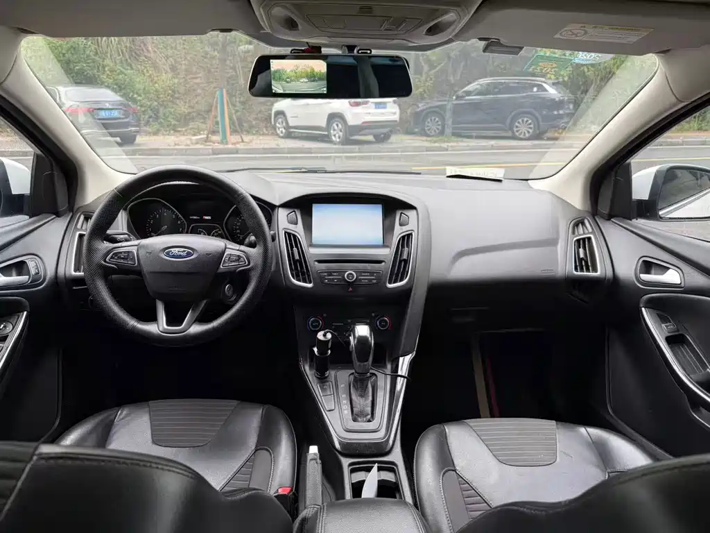 Ford Focus — миниатюра 9
