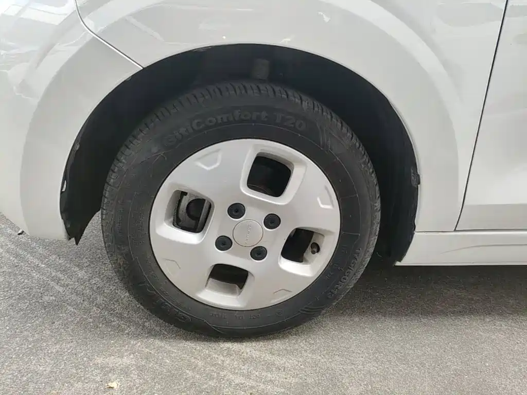 Roewe Clever — миниатюра 23