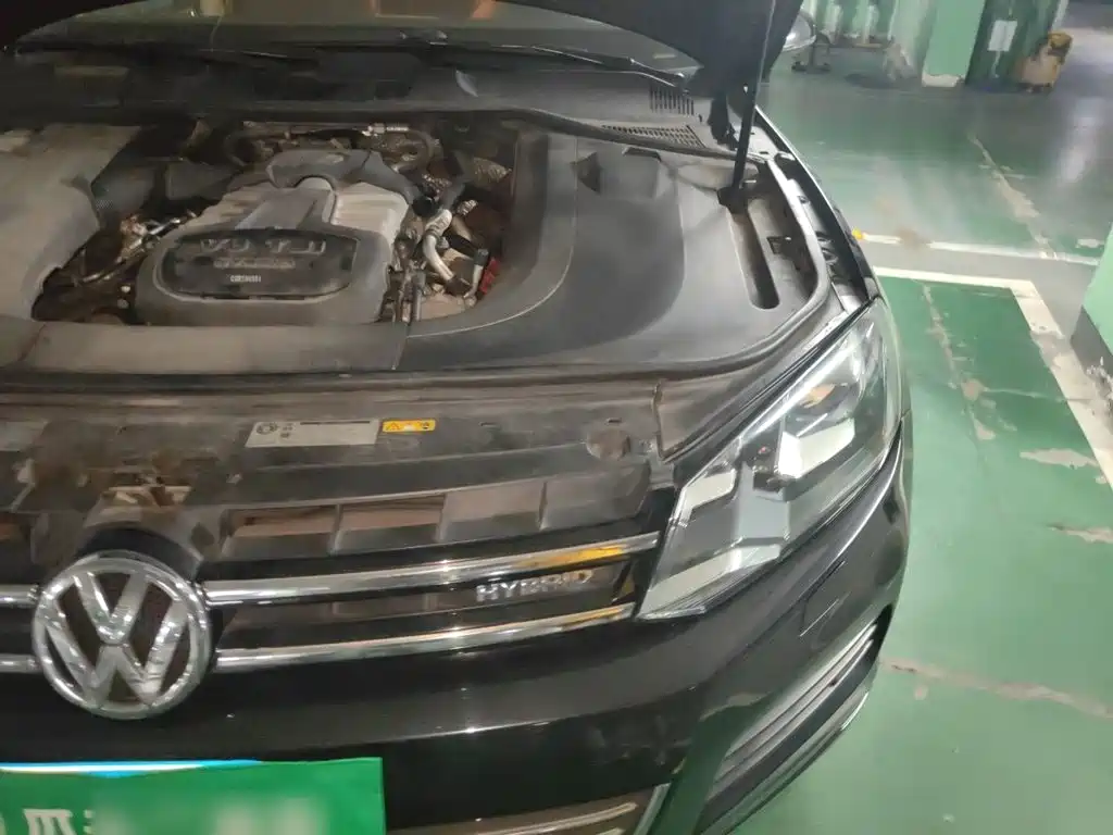 Volkswagen Touareg — миниатюра 22
