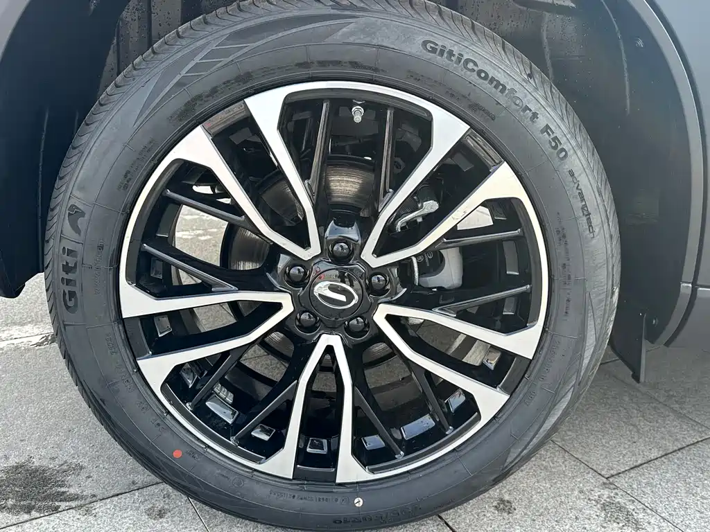 GAC TRUMPCHI GS4 PLUS