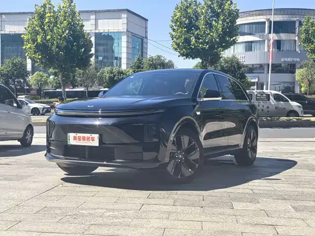IDEAL CAR IDEAL L6 2025