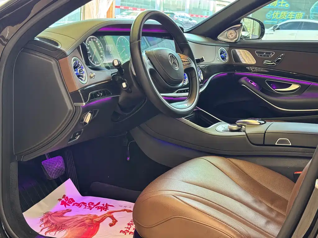 Mercedes-Benz S-Class — миниатюра 10