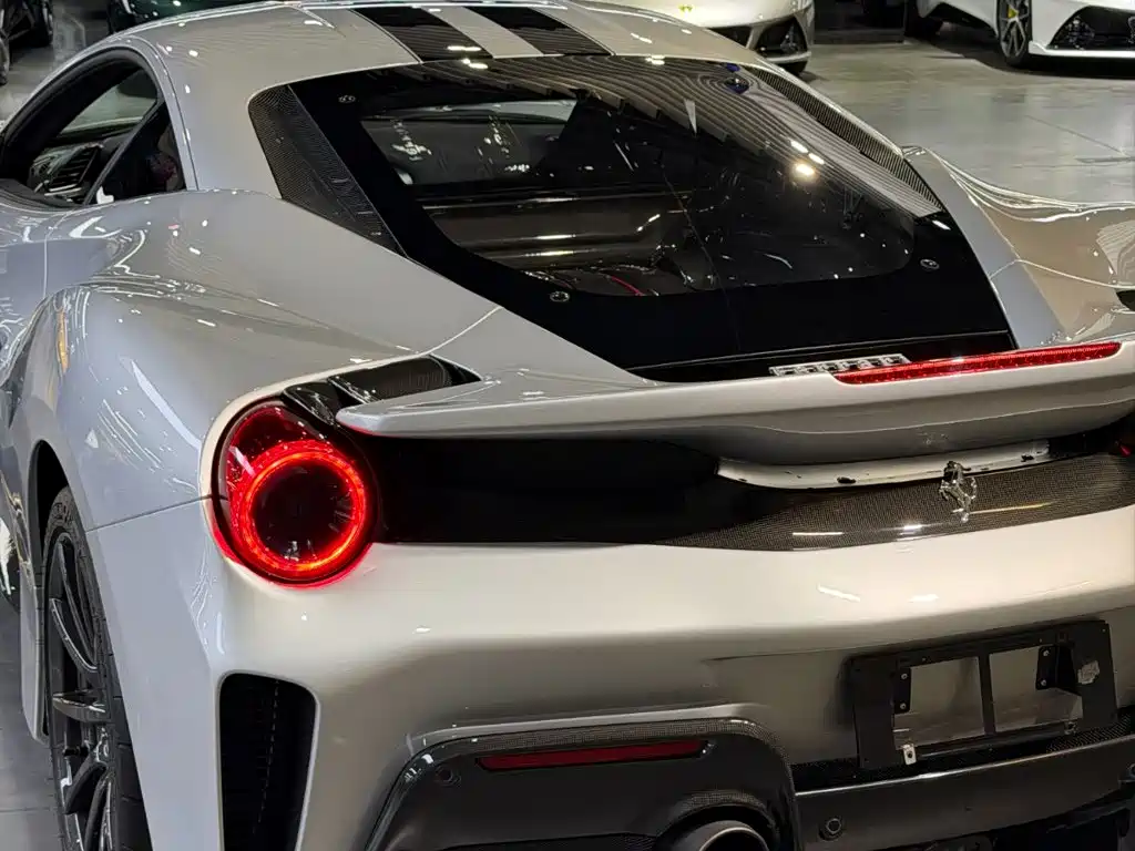 Ferrari 488 — миниатюра 9