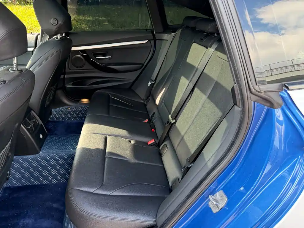 BMW 3 Series GT — миниатюра 12