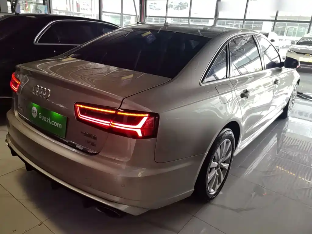 Audi A6L — миниатюра 7
