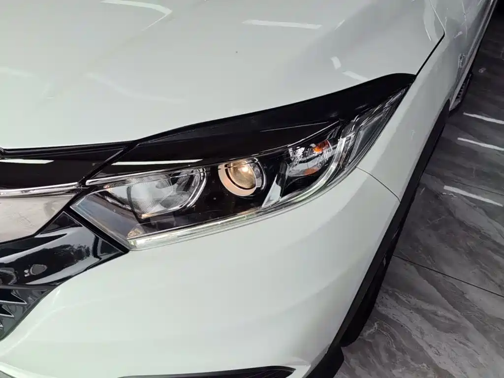 Honda Vezel — миниатюра 24