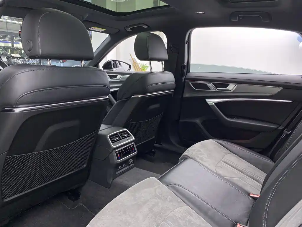 Audi A6L — миниатюра 20