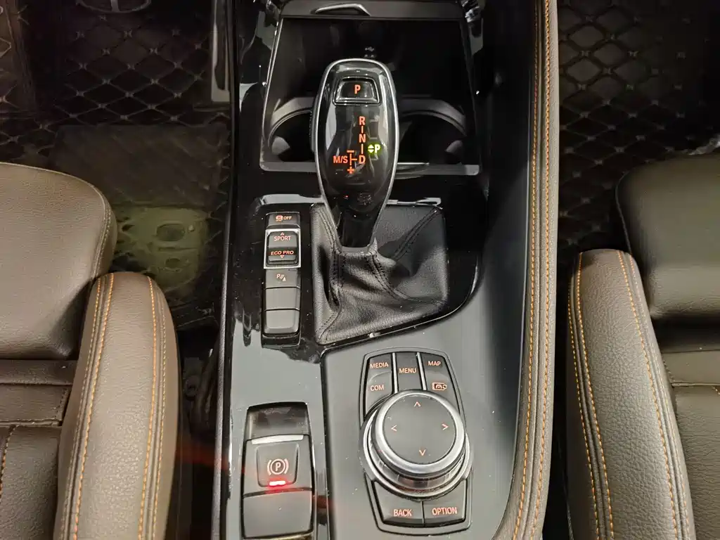 BMW X2 — миниатюра 16